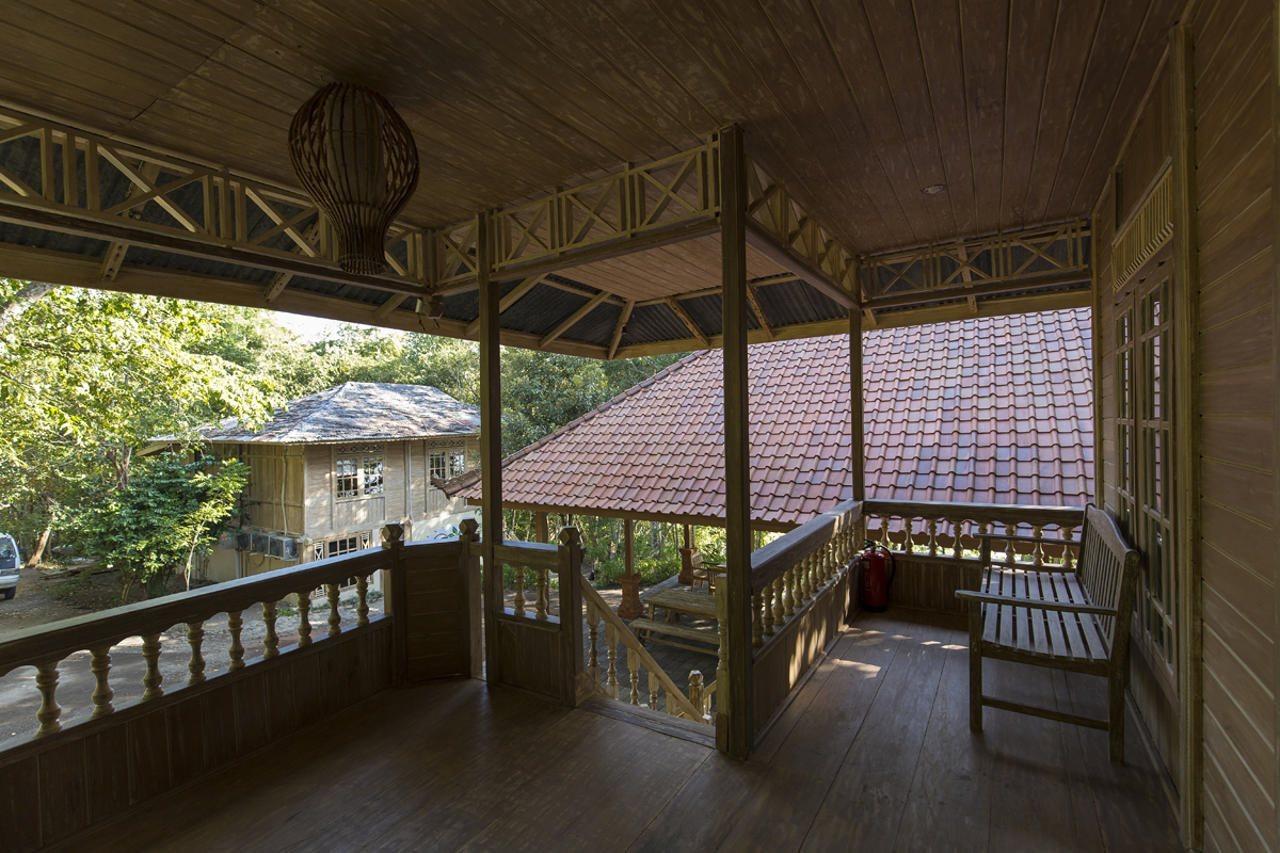 Menjangan Ecolodge - Chse Certified Banyuwedang Exterior foto